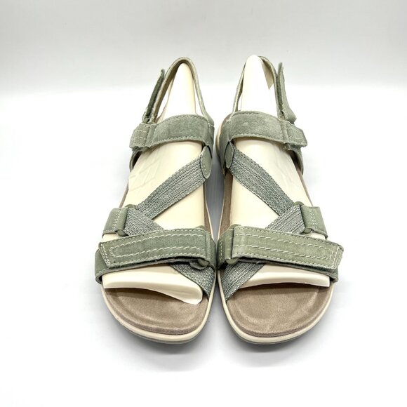 11W 11 WIDE WIDTH Earth Origins Savoy Sage Green Suede Sandals Shoes‎ - Picture 2 of 12